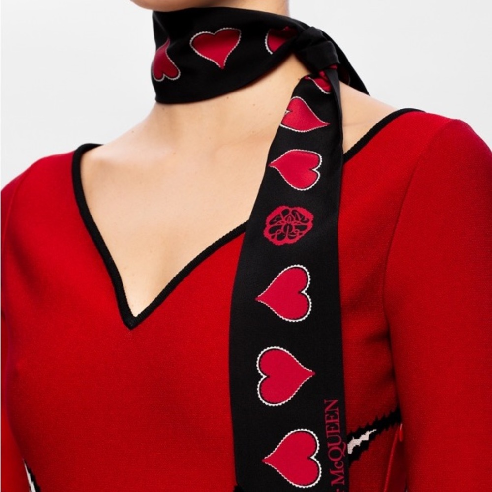 Alexander McQueen Black & Red Heart Silk Scarf Tie